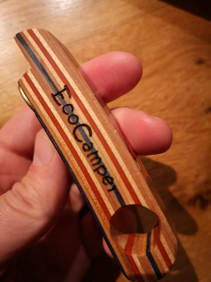 EcoCamper Flaschenöffner aus ausgedienten Skateborads